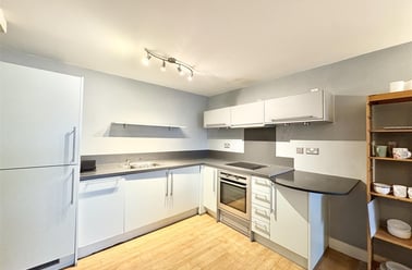 Standard Hill, City Centre, Nottingham - Image 3